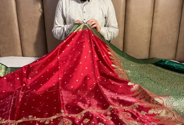 DarkRedBanarasiSatinKatanSilkSareewithEmbroideryWork_1